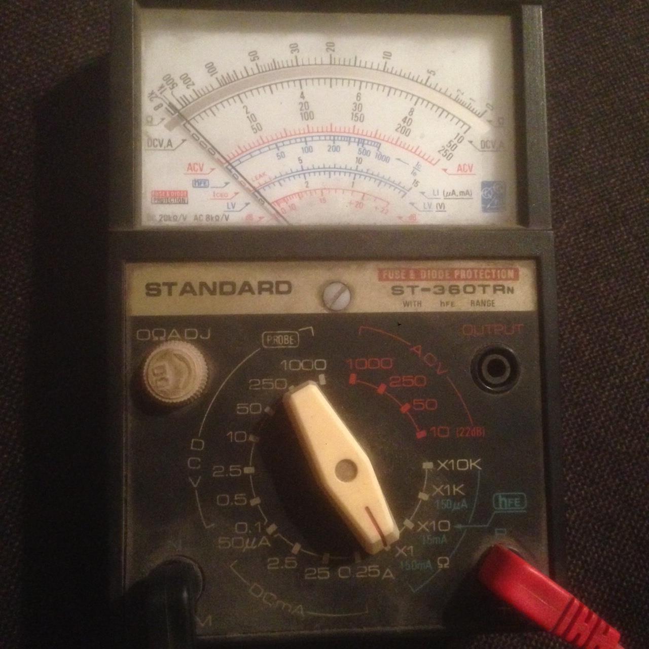 Neutral and earth conductor identification example